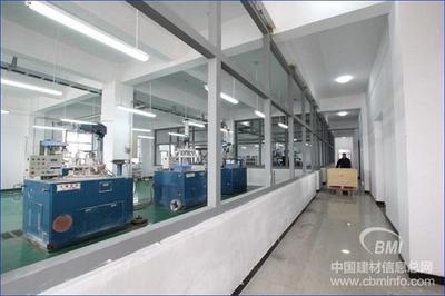 中國首條光刻石英玻璃基板成套生產(chǎn)線建成，為集成電路產(chǎn)業(yè)注入新動能